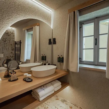 Zen Emerald & Spa, Soca River
