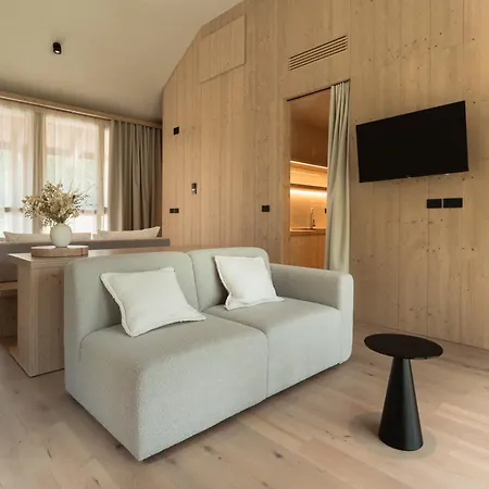 Zen Emerald & Spa, Soca River Hotel