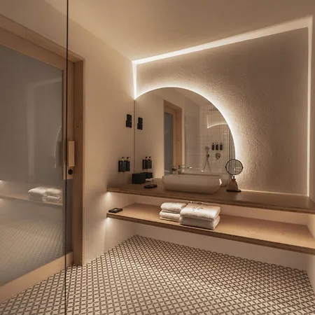 Hotel Zen Emerald & Spa, Soca River *